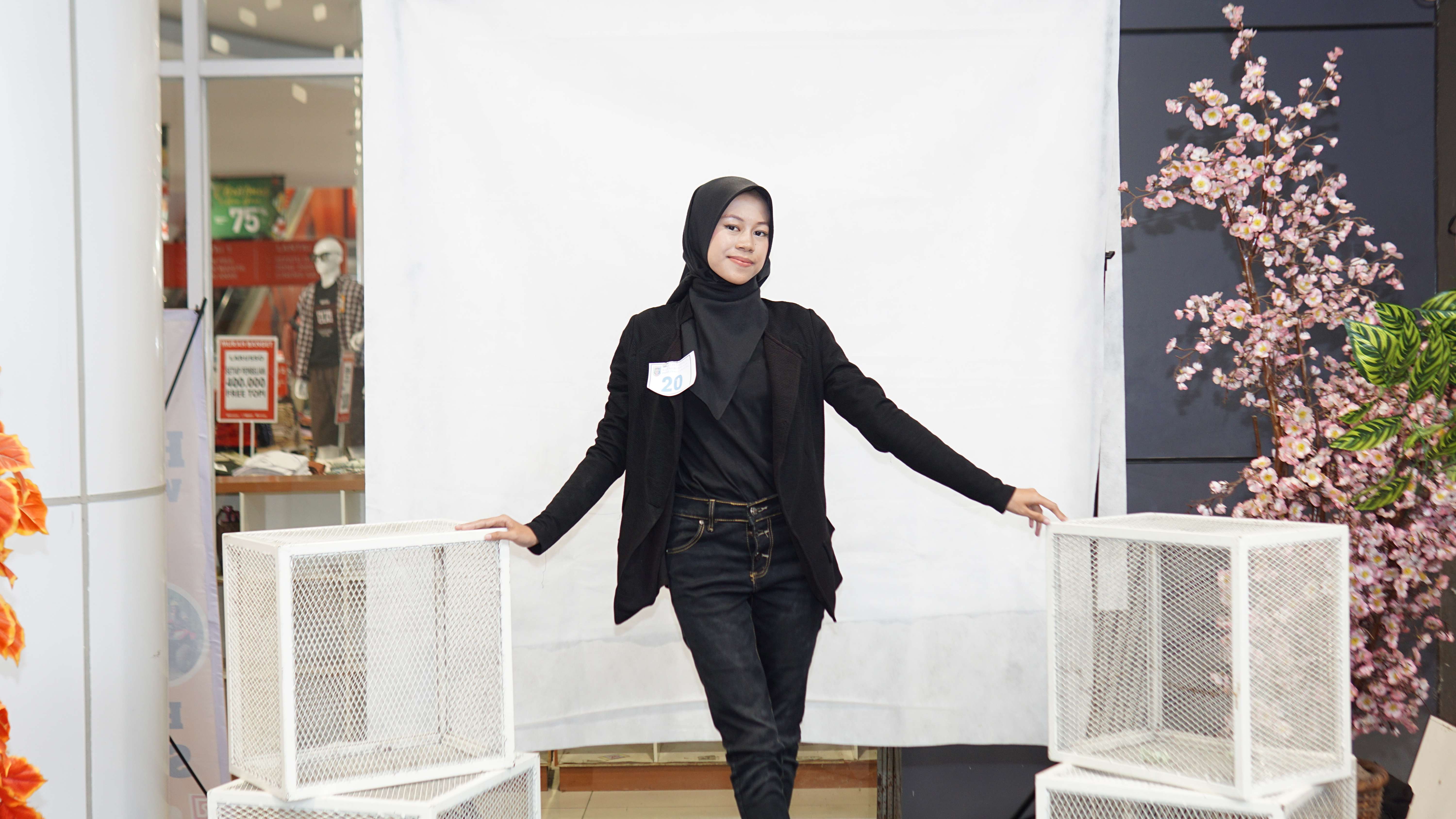RATNA ELIZA